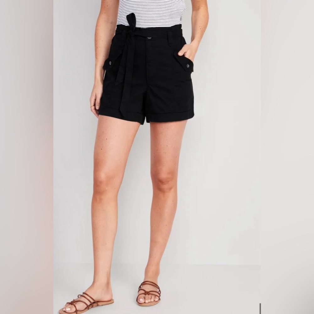 Extra High-Waisted Tie Front Cargo Workwear Shorts